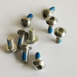 Partij veiligheidsschroeven + divers gereedschap